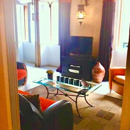 Appartement Plein Centre Tout Confort Location De Samedi A Samedi De Juin A Septembre อฌักซิโอ้ ภายนอก รูปภาพ